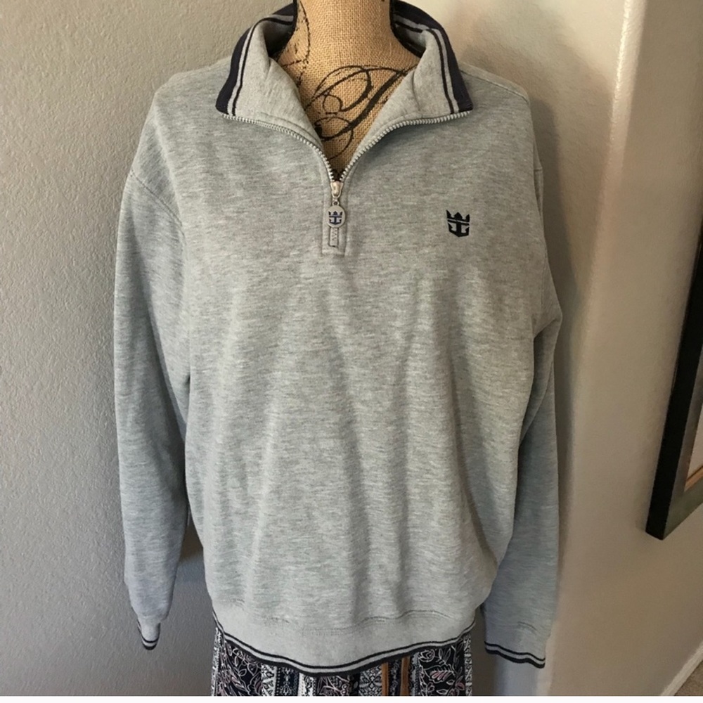 Royal Caribbean Unisex pullover sweater S/M